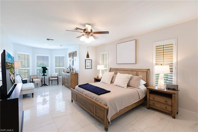 1045 Cottonwood CT, Marco Island, FL 34145