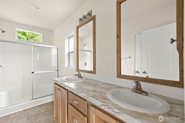 17 Dry Creek Court, Elma, WA 98541