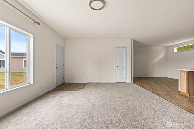 17 Dry Creek Court, Elma, WA 98541