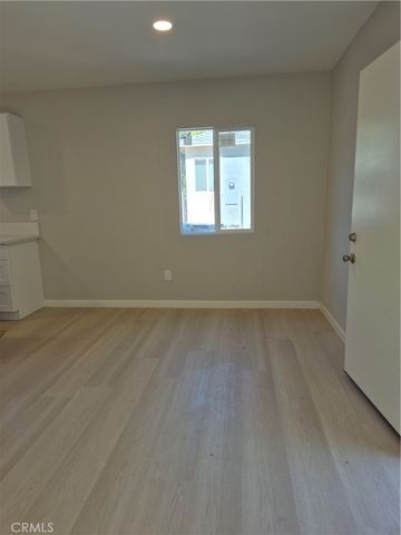 8913 Rathburn Avenue, Northridge, CA 91325