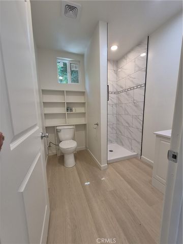 8913 Rathburn Avenue, Northridge, CA 91325