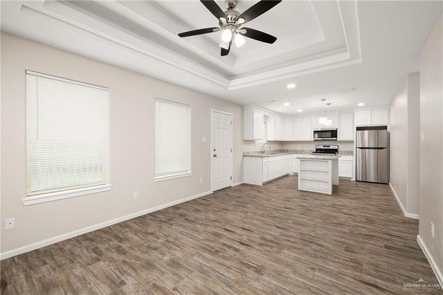 1305 Alta Vista Drive 4, Weslaco, TX 78596