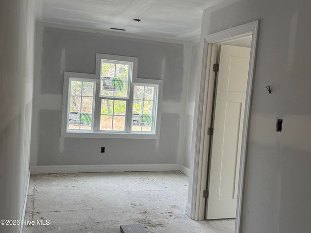 606 Cuddy Wynd Place, Swansboro, NC 28584