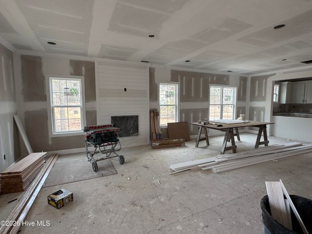 606 Cuddy Wynd Place, Swansboro, NC 28584