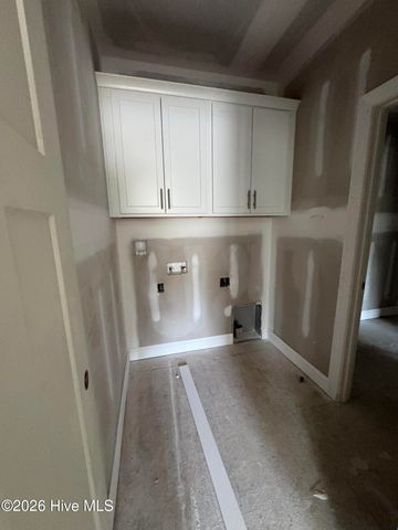 606 Cuddy Wynd Place, Swansboro, NC 28584