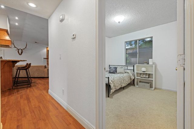 601 Oakshire Ave, Modesto, CA 95354