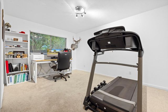 601 Oakshire Ave, Modesto, CA 95354