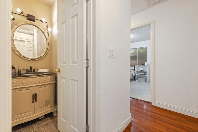 601 Oakshire Ave, Modesto, CA 95354