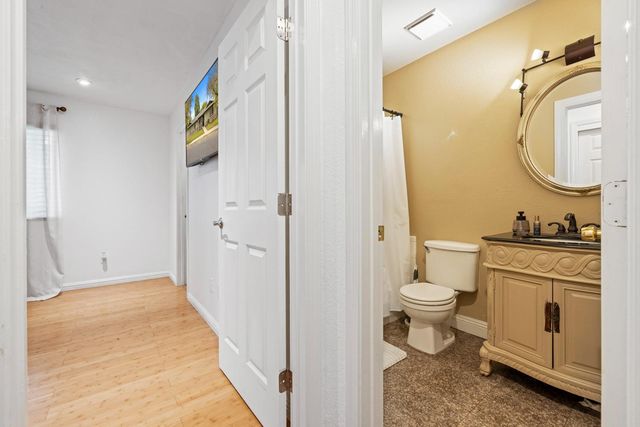 601 Oakshire Ave, Modesto, CA 95354