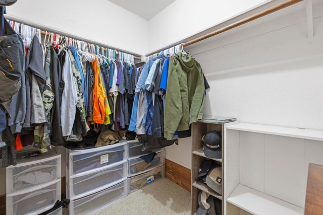 601 Oakshire Ave, Modesto, CA 95354