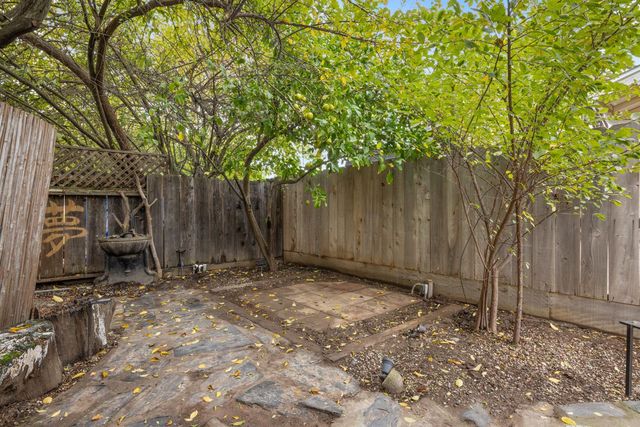 601 Oakshire Ave, Modesto, CA 95354