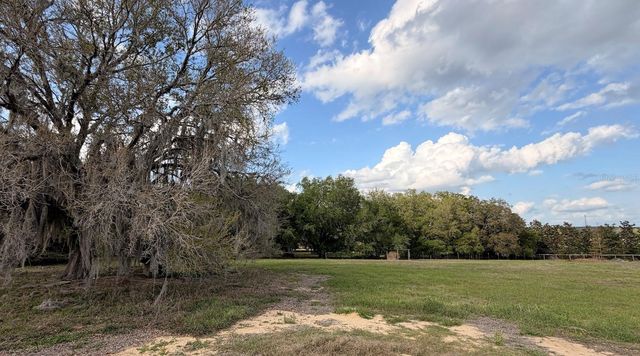 23100 SE HIGHWAY 42, Umatilla, FL 32784