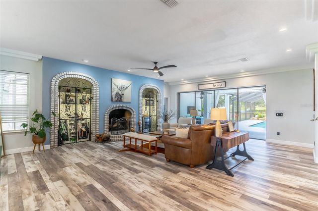 23100 SE HIGHWAY 42, Umatilla, FL 32784