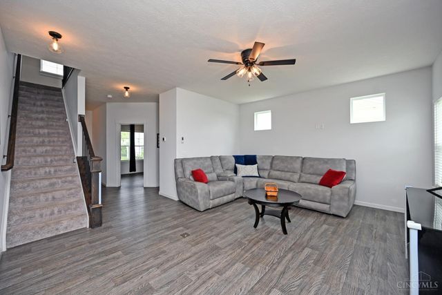 1155 Silversmith Way, Lebanon, OH 45036