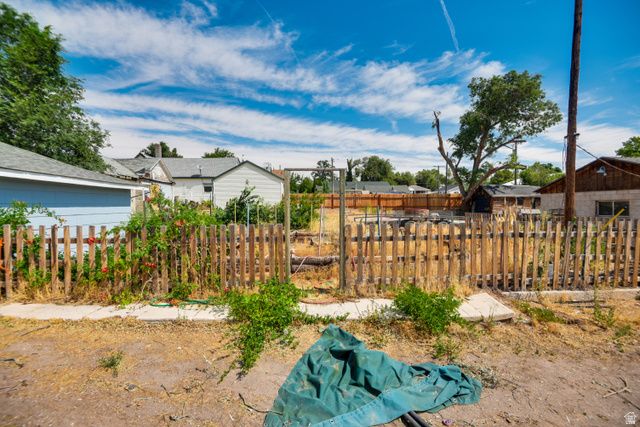 735 S 400 W, Milford, UT 84751