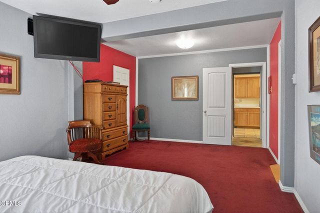 939 Laurel Road, Santa Paula, CA 93060