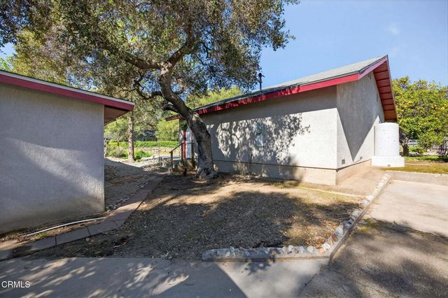 939 Laurel Road, Santa Paula, CA 93060