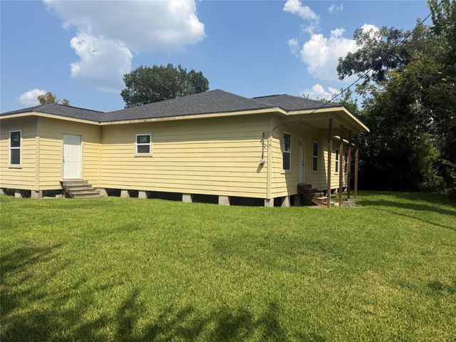 8033 Kenton Street, Houston, TX 77028