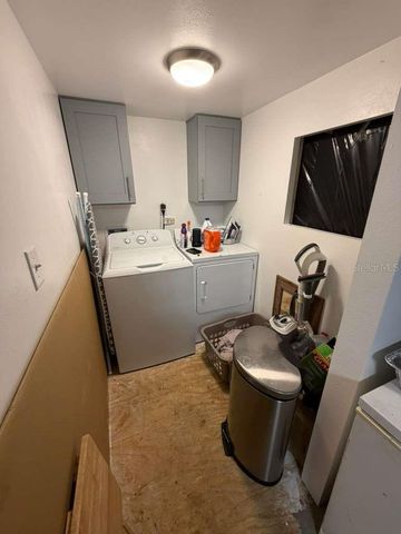 2412 ISLAND OAKS W, Lakeland, FL 33805