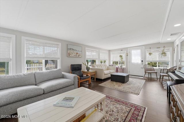 20 Le Lamentin Drive, Toms River, NJ 08757