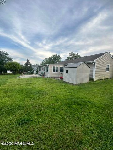 20 Le Lamentin Drive, Toms River, NJ 08757