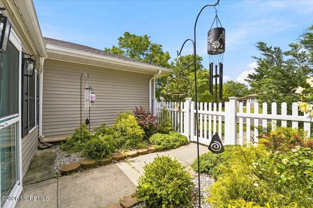 20 Le Lamentin Drive, Toms River, NJ 08757