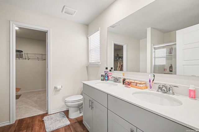 166 Hazy Glade Dr, Seguin, TX 78155