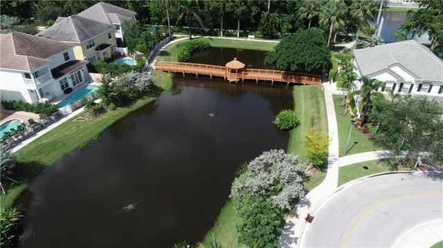 2200 SW 13th Avenue, Fort Lauderdale, FL 33315