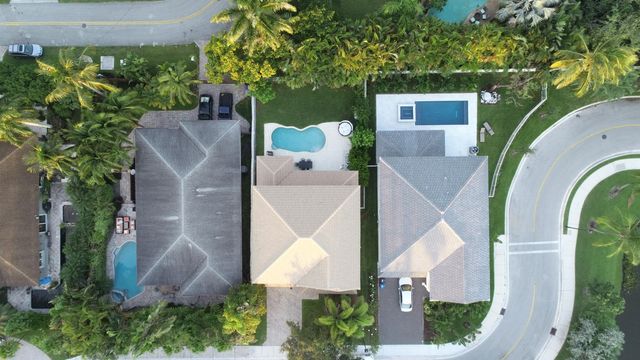 2200 SW 13th Avenue, Fort Lauderdale, FL 33315