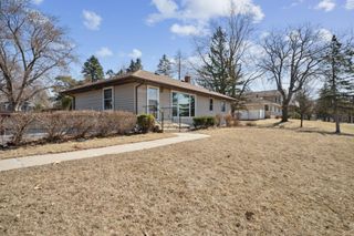 2860 Highview Terrace, Eagan, MN 55121
