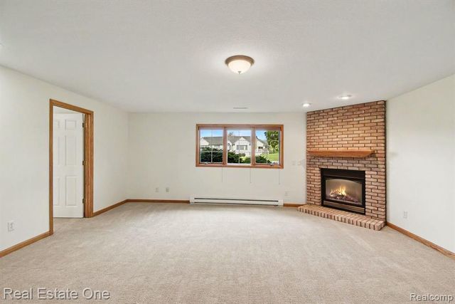 5661 Macintosh Drive, Bay City, MI 48706