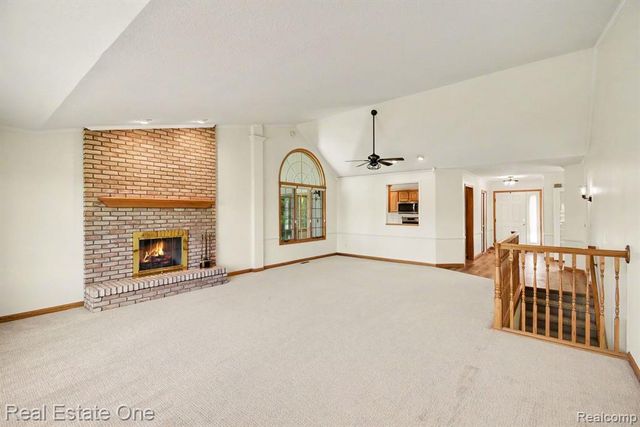 5661 Macintosh Drive, Bay City, MI 48706
