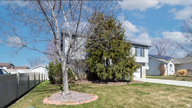 3878 W 4700 S, Roy, UT 84067