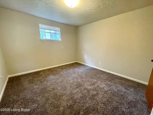 116 E Harrison Ave 1, Clarksville, IN 47129
