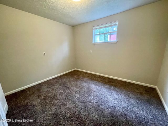 116 E Harrison Ave 1, Clarksville, IN 47129