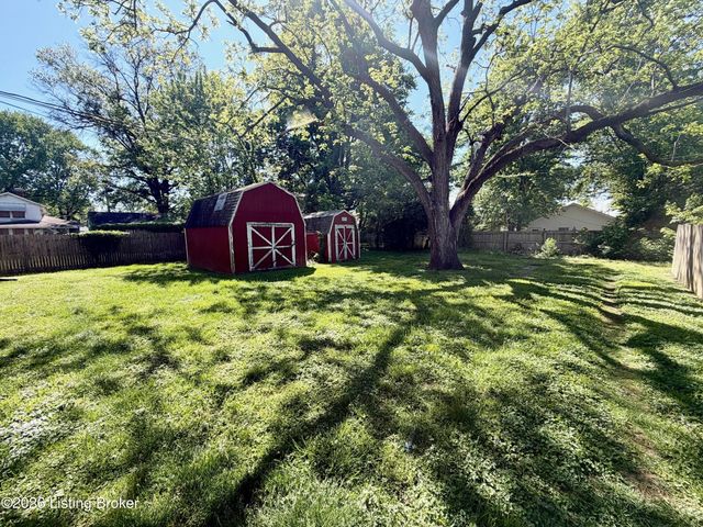 116 E Harrison Ave 1, Clarksville, IN 47129