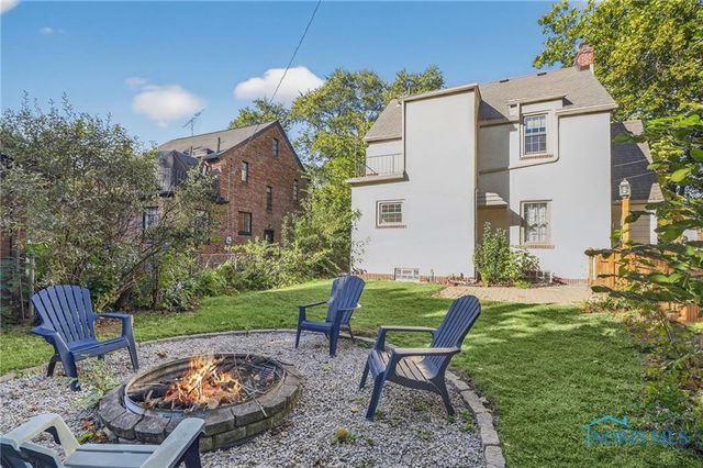 2924 Goddard Road, Toledo, OH 43606