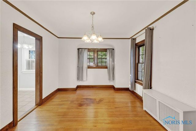 2924 Goddard Road, Toledo, OH 43606