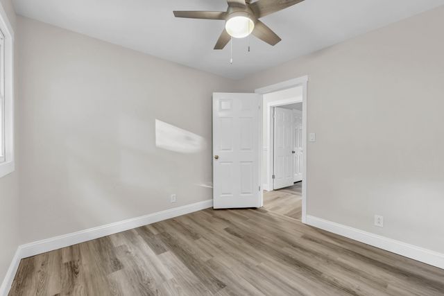 351 Hampshire Dr, Clarksville, TN 37043