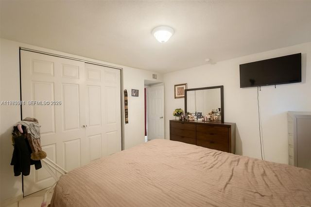 12890 NE 8th Avenue 101, North Miami, FL 33161