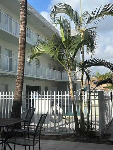 12890 NE 8th Avenue 101, North Miami, FL 33161