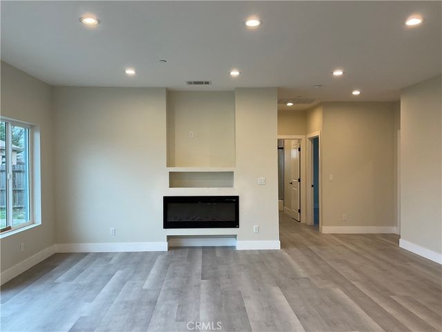 310 N Western, Hemet, CA 92543