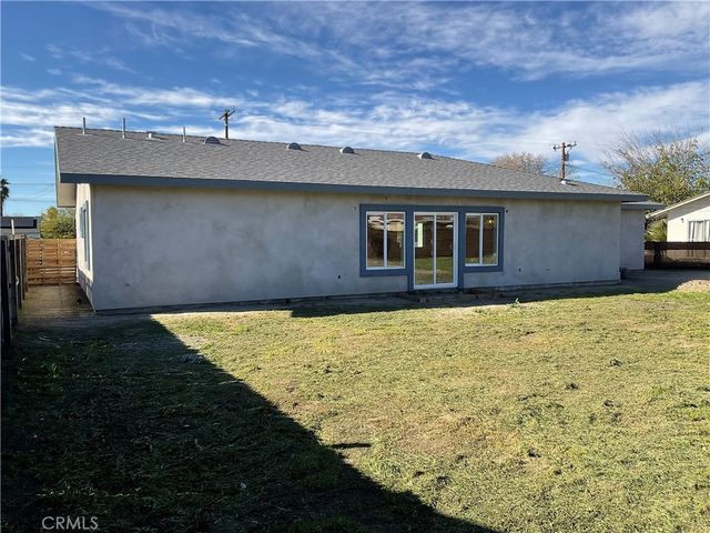 310 N Western, Hemet, CA 92543