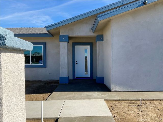 310 N Western, Hemet, CA 92543