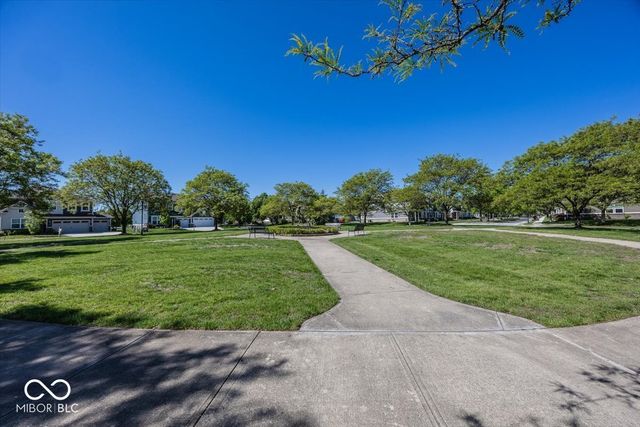 1351 Turner Trace Place N, Avon, IN 46123