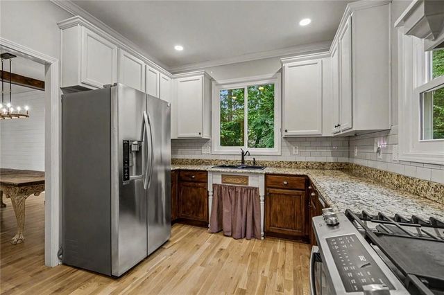 230 Wentworth Drive, Holly Springs, GA 30114