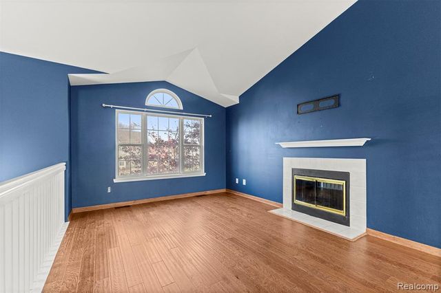 7595 Streamwood Drive, Ypsilanti, MI 48197