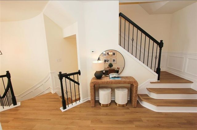 5008 Foxfield SE Trace 14, Atlanta, GA 30339