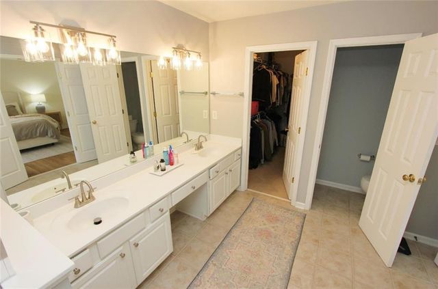 5008 Foxfield SE Trace 14, Atlanta, GA 30339