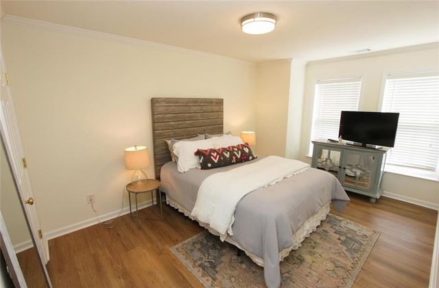 5008 Foxfield SE Trace 14, Atlanta, GA 30339